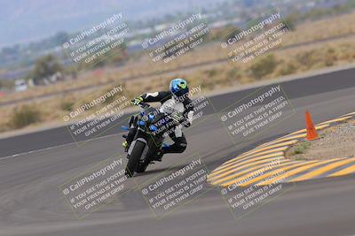 media/Sep-10-2022-SoCal Trackdays (Sat) [[a5bf35bb4a]]/Turn 11 (11am)/